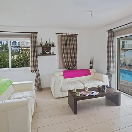 The Ultimate 5 Star Holiday In With Private Pool And Close To The Beach, 1199 Villa *