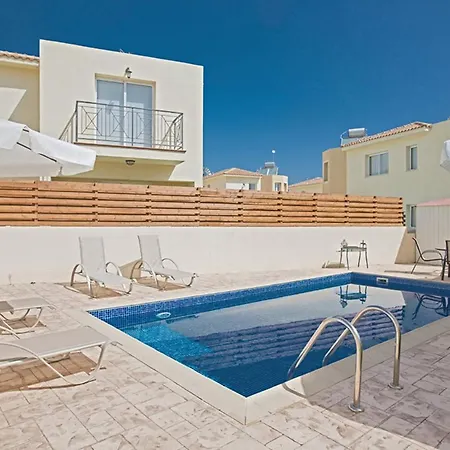 The Ultimate 5 Star Holiday In With Private Pool And Close To The Beach, 1199