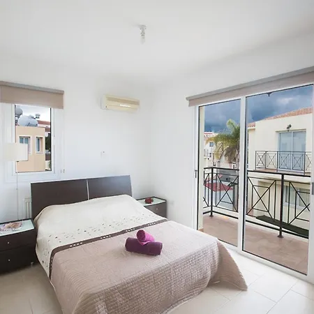 The Ultimate 5 Star Holiday In With Private Pool And Close To The Beach, 1199 Paralimni